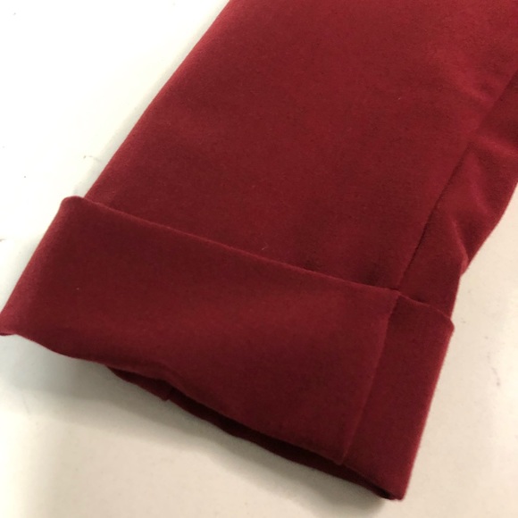 Burgundy Sahara Blazer Size Small (Fits Like size 4) - Picture 7 of 13